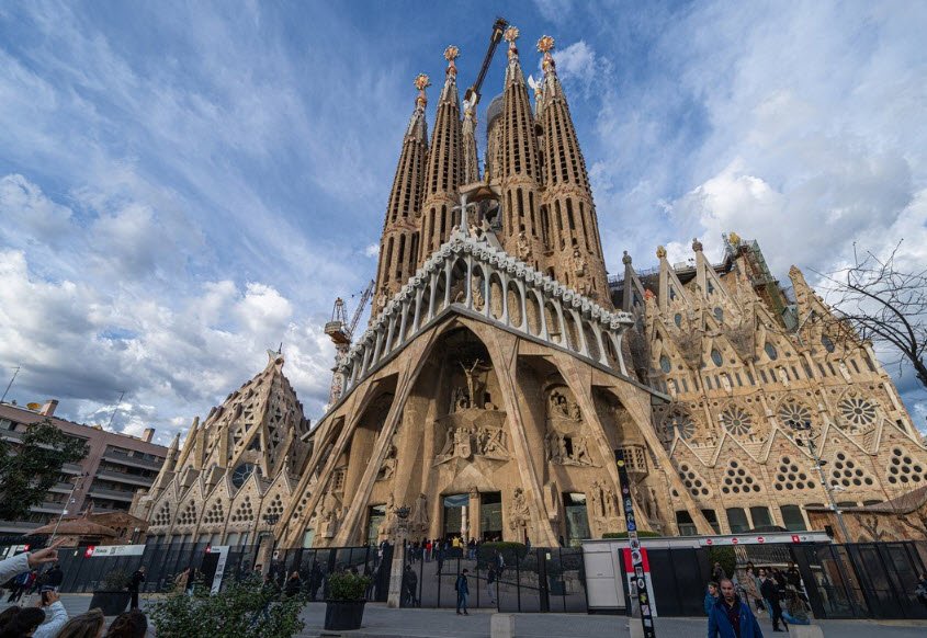 Tower of the Virgin Mary, Spain